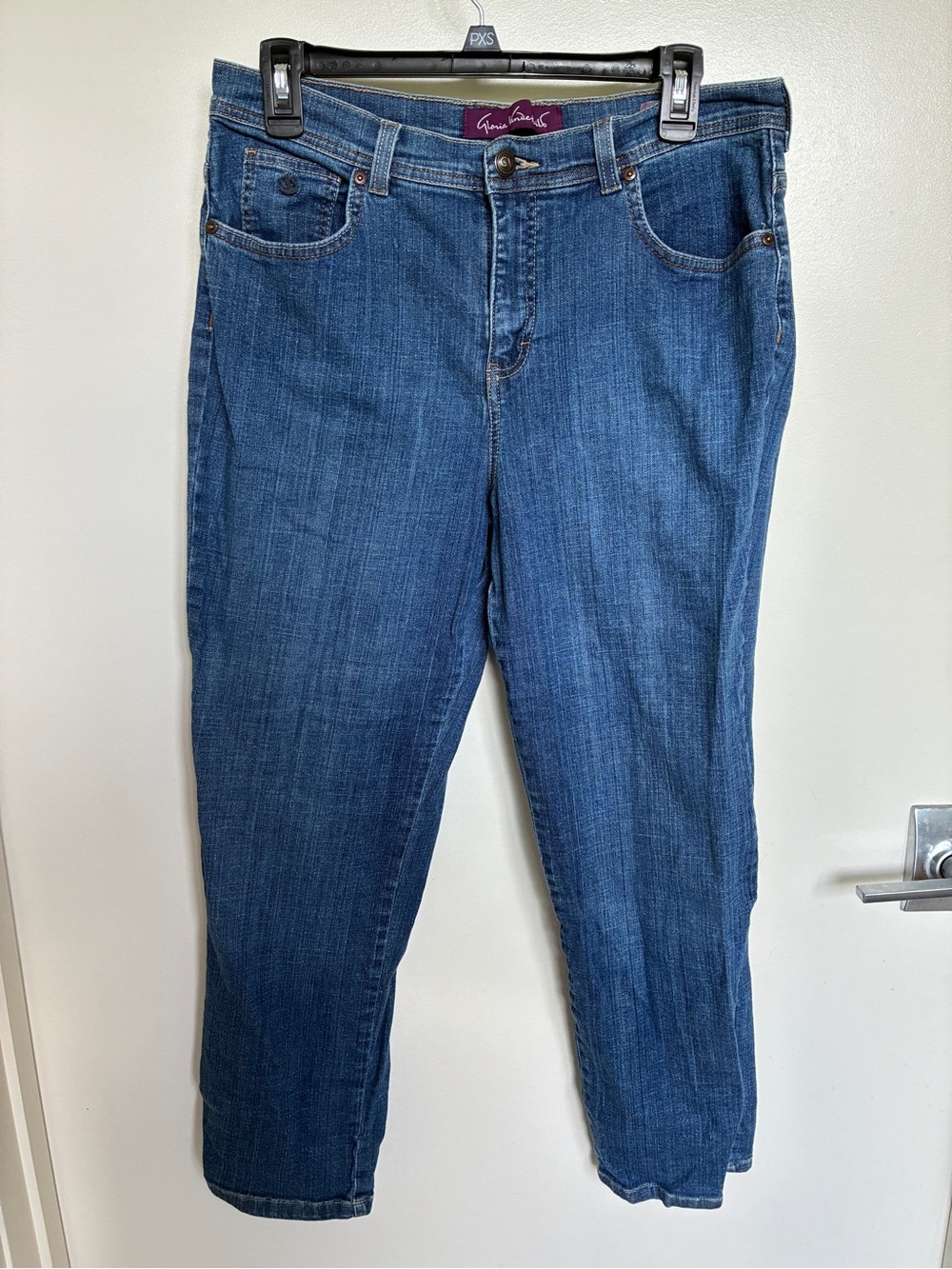 Gloria Vanderbilt Boot Cut Jeans in Dark Blue Wash